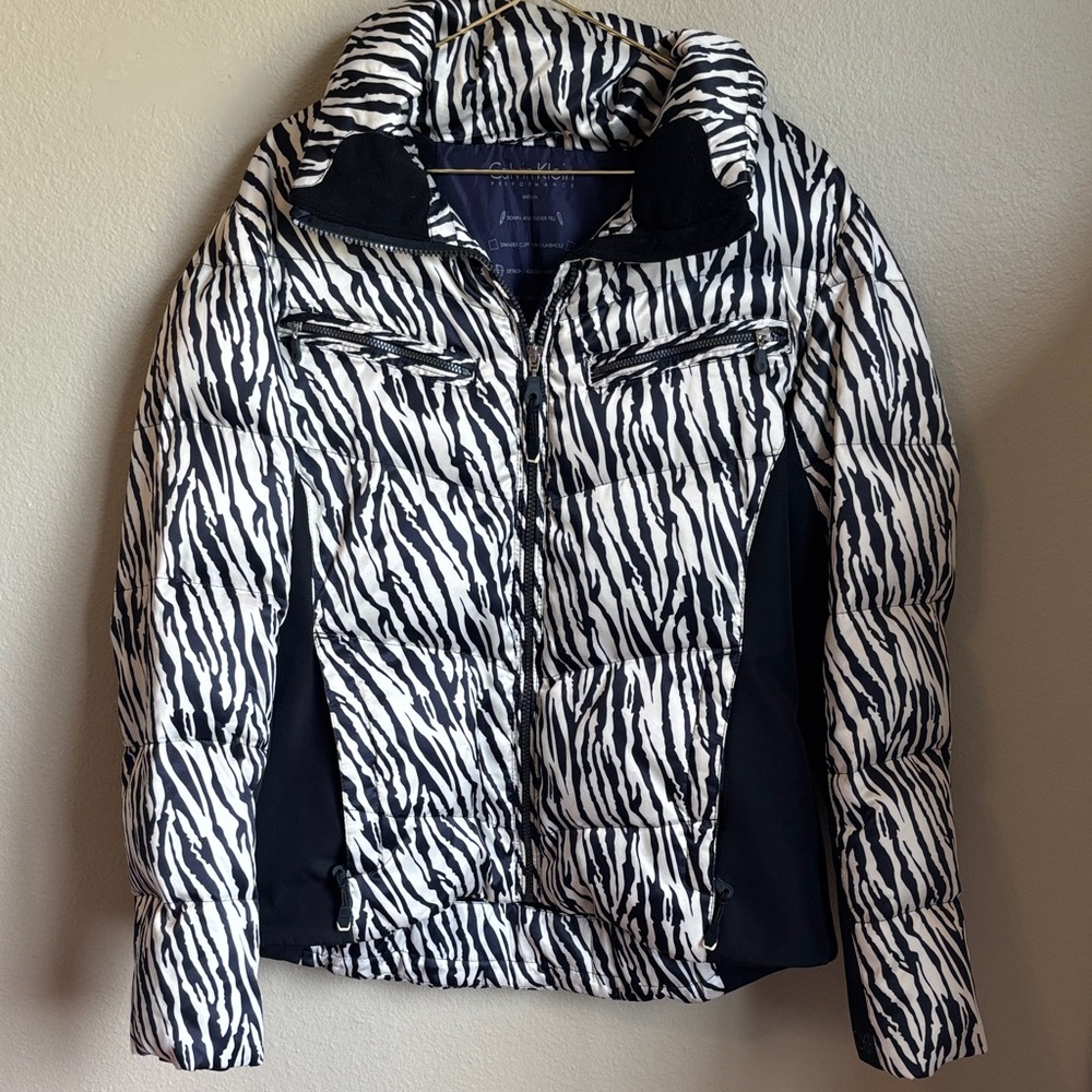 CALVIN KLEIN Stylish Zebra Print Women's Jacket